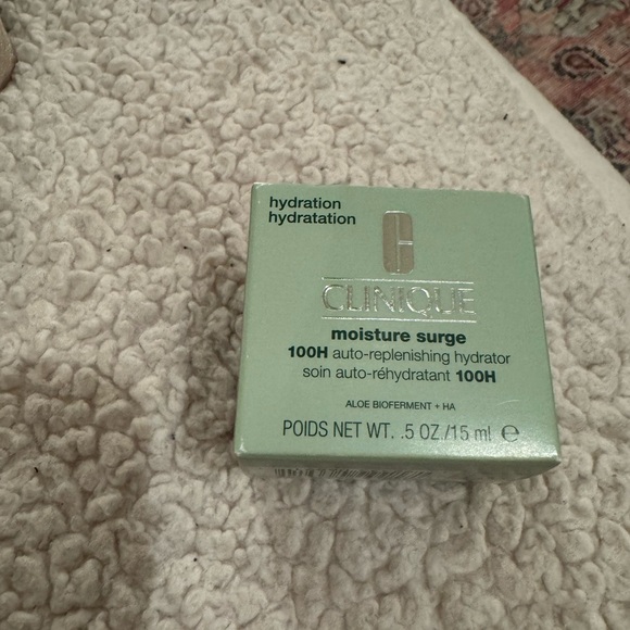 Clinique Moisture Surge 15mL - Picture 1 of 2